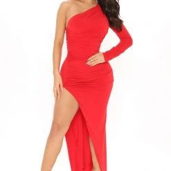 Fashion Nova Amari Ruched Maxi Dress - Red