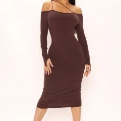 Fashion Nova Hilaria Ribbed Midi Dress - Brown