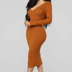 Fashion Nova For The Thrill Of It Midi Dress - Rust 12 Fashion Nova For The Thrill Of It Midi Dress - Rust -fashion nova dresses Shop 02 04 19 Studio 2 DV 11 23 36 RD33316L Rust 4711 JD scaled