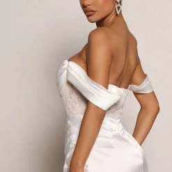 Fashion Nova Down The Aisle Satin Maxi Dress - White -fashion nova dresses Shop 04 28 22Studio2 ME KP 09 02 43 2 MF21184 White 1642 SG