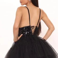 Fashion Nova Queen Of Hearts Mini Dress - Black 10 Fashion Nova Queen Of Hearts Mini Dress - Black -fashion nova dresses Shop 05 06 22Studio2 CE RL 10 13 19 5 57090 Black P 0334 KS