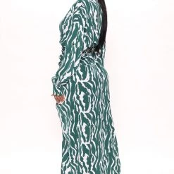 Fashion Nova Safari Vibes Maxi Dress - Green/combo 13 Fashion Nova Safari Vibes Maxi Dress - Green/combo -fashion nova dresses Shop 06 08 22Studio3 ME RL 15 06 16 19 VD7699 Greencombo P 0356 PB