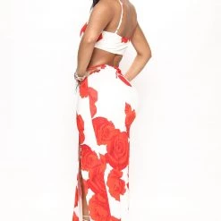 Fashion Nova Italian Rose Maxi Dress - White/combo -fashion nova dresses Shop 06 22 22Studio3 RM RL 12 15 20 15 IDC282BREP WhiteCombo P 0109 SG