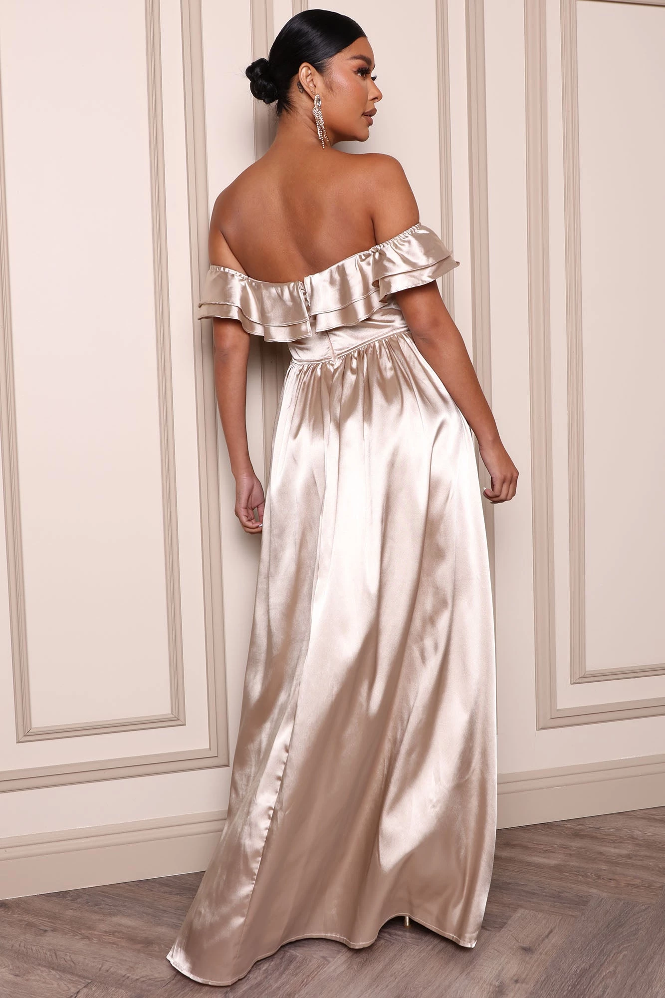 Fashion Nova Elise Satin Gown - Gold 5 Fashion Nova Elise Satin Gown - Gold - Image 3