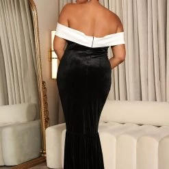 Fashion Nova Red Carpet Moment Velvet Maxi Dress - Black/White -fashion nova dresses Shop 06 29 22Studio5 ME KP 10 21 49 10 751061 BlackWhite 2446 PLUS EH