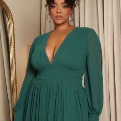 Fashion Nova Hold Up Maxi Dress - Hunter 13 Fashion Nova Hold Up Maxi Dress - Hunter -fashion nova dresses Shop 06 29 22Studio5 ME KP 11 34 15 23 DM2686 Hunter 2610 PLUS EH