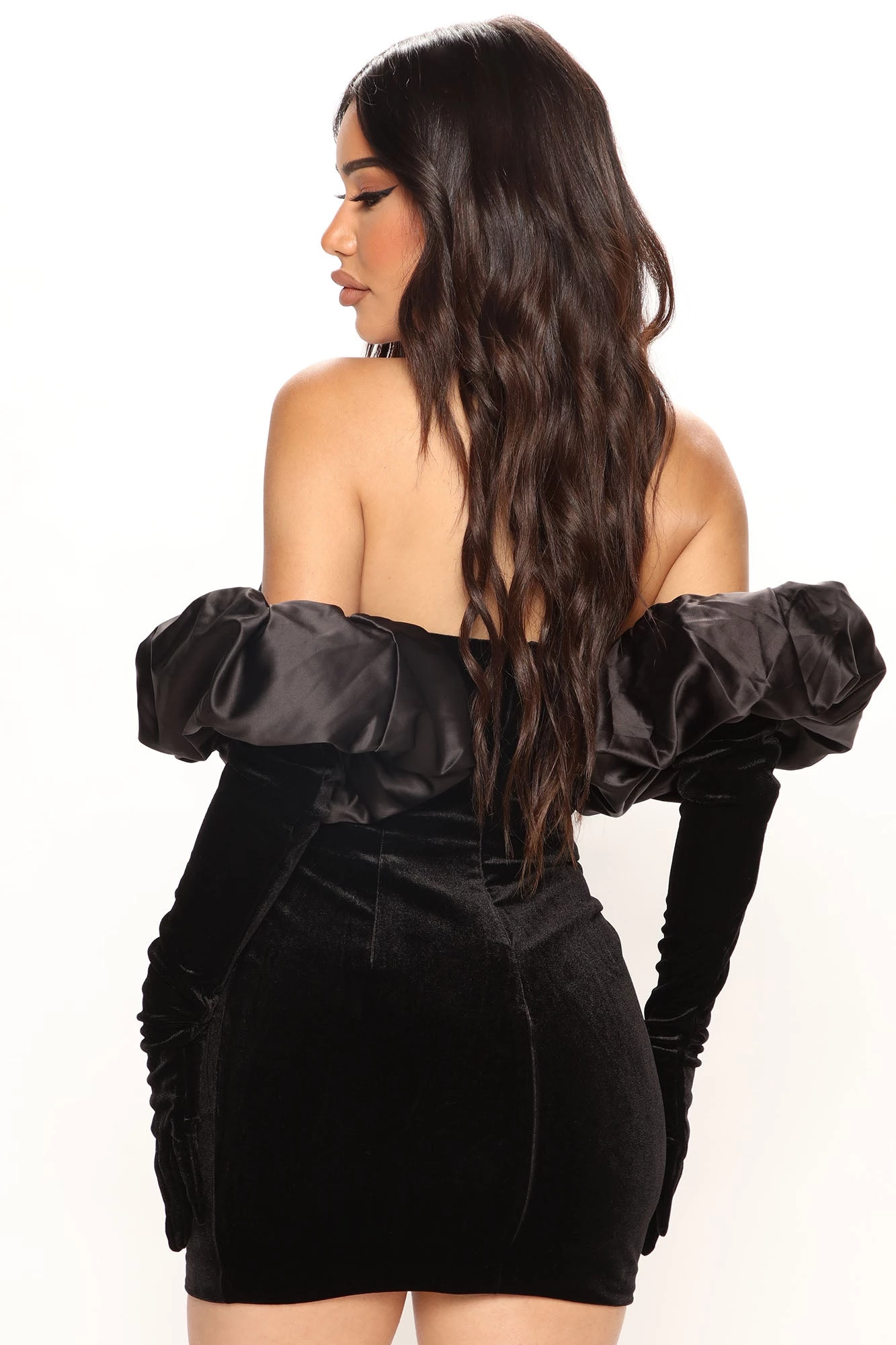 Fashion Nova Petite Playing Games Velvet Mini Dress Set - Black 5 Fashion Nova Petite Playing Games Velvet Mini Dress Set - Black - Image 3