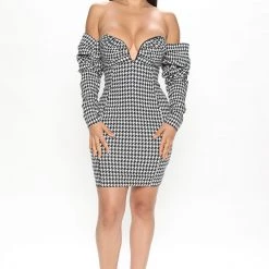 Fashion Nova Joella Mini Dress - White/Black 6 Fashion Nova Joella Mini Dress - White/Black -fashion nova dresses Shop 07 07 22Studio2 ME RL 11 50 29 38 PIM10023 WhiteBlack 0310 SG