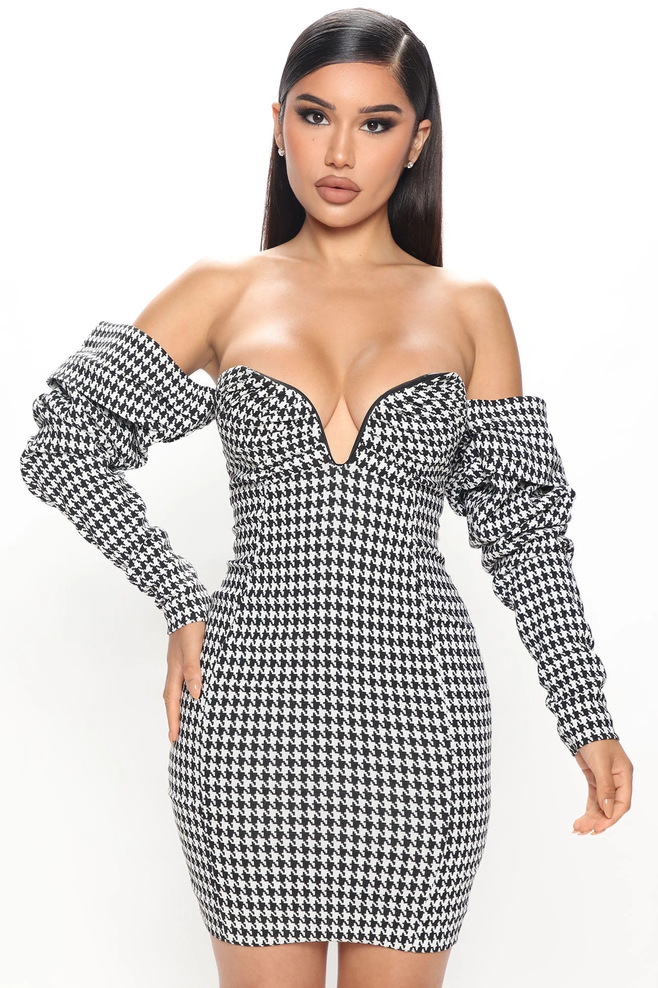 Fashion Nova Joella Mini Dress - White/Black 3 Fashion Nova Joella Mini Dress - White/Black