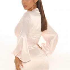 Fashion Nova Milan Satin Mini Dress - Cream 16 Fashion Nova Milan Satin Mini Dress - Cream -fashion nova dresses Shop 07 16 21Studio2 SN TB 11 40 34 40 VD7536A Cream 0511 EH