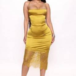 Fashion Nova Ava Satin Midi Dress - Chartreuse