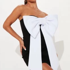 Fashion Nova Runway Bow Mini Dress - White/Black