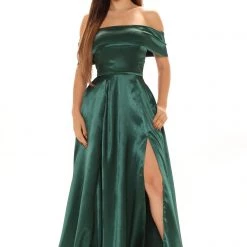 Fashion Nova Naomi Off Shoulder Maxi Dress - Emerald
