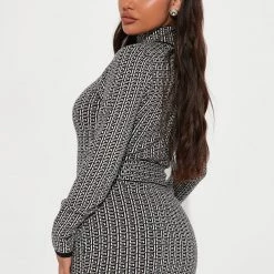 Fashion Nova Always Know Sweater Mini Dress - Black/White -fashion nova dresses Shop 08 11 22Studio2 DM RL 14 06 54 45 SW823322FN BlackWhite 1869 JB