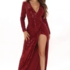 Fashion Nova Shine Away Sequin Maxi Dress - Burgundy 16 Fashion Nova Shine Away Sequin Maxi Dress - Burgundy -fashion nova dresses Shop 08 12 21Studio2 JP RB 09 39 37 6 4103D Burgundy 9780 MH