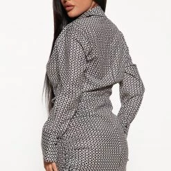 Fashion Nova One Way Satin Shirt Dress - Black/combo -fashion nova dresses Shop 08 17 22Studio3 MS AC 15 49 04 49 HF22H239 Blackcombo 0996 JB