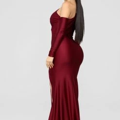 Fashion Nova Pretty Hurts Dress - Burgundy 16 Fashion Nova Pretty Hurts Dress - Burgundy -fashion nova dresses Shop 09 05 18 Studio 2 13 44 10 DT1159 Burgundy CC 0634 4 JD scaled