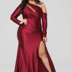Fashion Nova Pretty Hurts Dress - Burgundy 17 Fashion Nova Pretty Hurts Dress - Burgundy -fashion nova dresses Shop 09 07 17 Studio 1 13 42 00 DT1159 Burgundy 1185 AG scaled