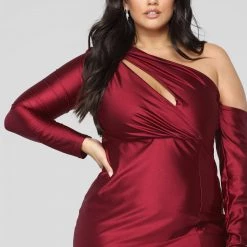 Fashion Nova Pretty Hurts Dress - Burgundy 18 Fashion Nova Pretty Hurts Dress - Burgundy -fashion nova dresses Shop 09 07 17 Studio 1 13 42 04 DT1159 Burgundy 1187 AG scaled