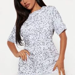 Fashion Nova Christy Sequin T-Shirt Mini Dress - Silver