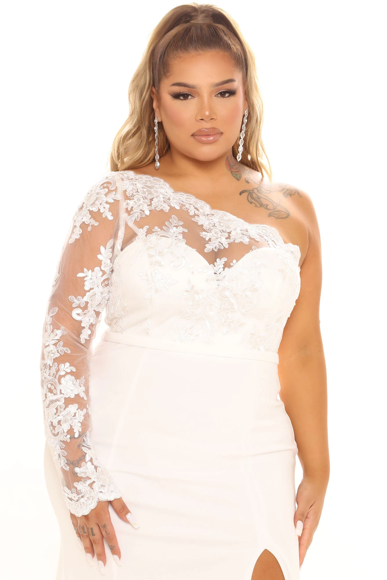 Fashion Nova Bonita Lace Maxi Dress - White 8 Fashion Nova Bonita Lace Maxi Dress - White - Image 6