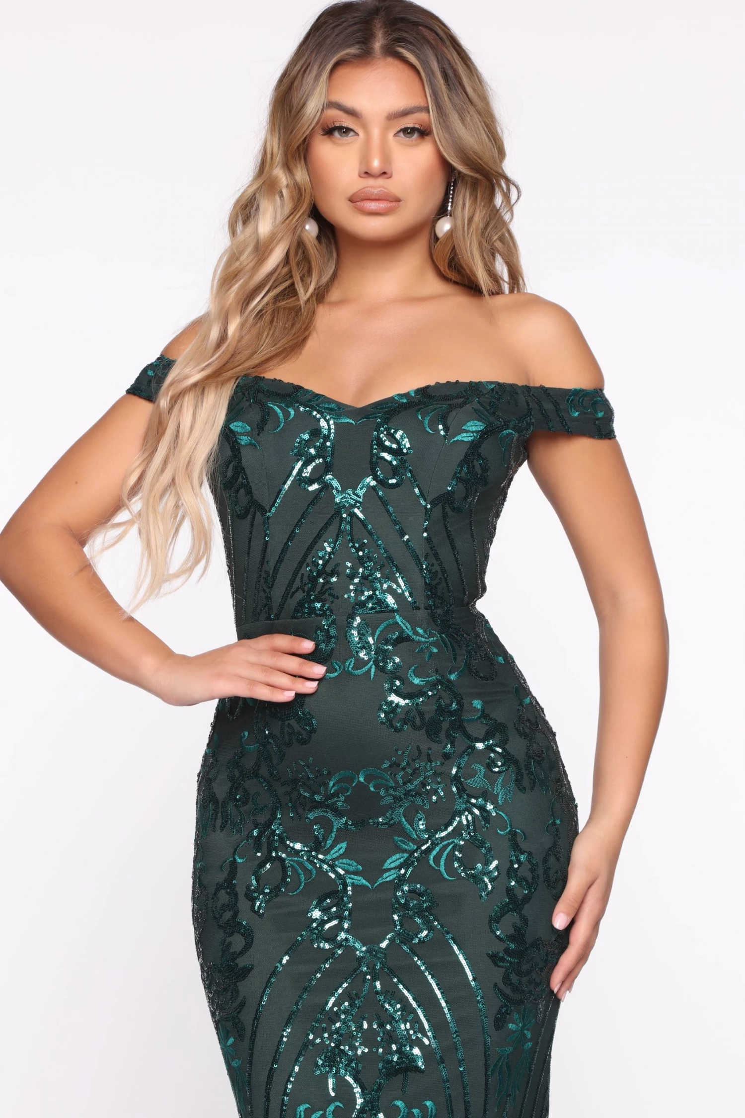 Fashion Nova Show Up And Show Out Sequin Mermaid Gown - Emerald 4 Fashion Nova Show Up And Show Out Sequin Mermaid Gown - Emerald - Image 2