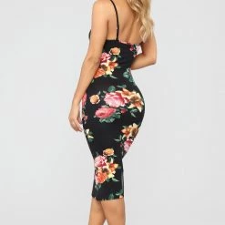 Fashion Nova Body Moves Midi Dress - Black Floral -fashion nova dresses Shop 09 14 18 Studio 2 13 24 51 JD19788AP Black0613 JF scaled