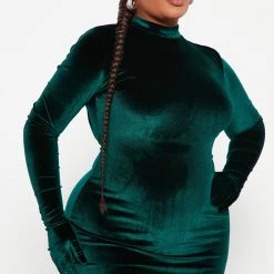 Fashion Nova Camera Ready Velvet Maxi Dress - Hunter -fashion nova dresses Shop 09 16 22Studio5 RT DJ 13 57 16 36 IMD61314 Hunter 0090 PLUS ES