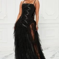 Fashion Nova Parisian Chic Tulle Gown - Black