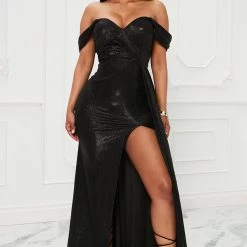 Fashion Nova Valerie Metallic Gown - Black