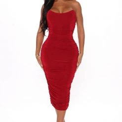 Fashion Nova All Ruched And Ready Midi Dress - Wine