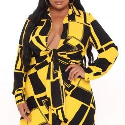 Fashion Nova Playing The Part Shirt Dress - Black/Yellow -fashion nova dresses Shop 10 08 20Studio2 RT SA 15 08 18 50 D1997 BlackYellow 0721 PLUS WG