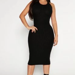 Fashion Nova Yalina Sweater Midi Dress - Black