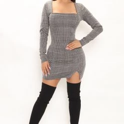 Fashion Nova New Boss Plaid Mini Dress - Black/combo -fashion nova dresses Shop 10 14 21Studio2 SN JH 13 30 57 50 JD44183L Blackcombo 0059 DC