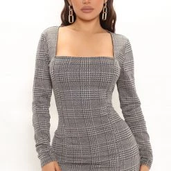 Fashion Nova New Boss Plaid Mini Dress - Black/combo -fashion nova dresses Shop 10 14 21Studio2 SN JH 13 31 02 50 JD44183L Blackcombo 0062 DC