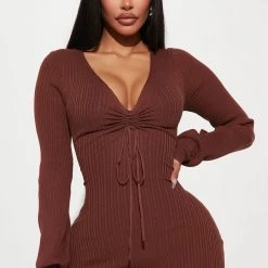Fashion Nova Erica Sweater Midi Dress - Brown 6 Fashion Nova Erica Sweater Midi Dress - Brown -fashion nova dresses Shop 10 17 22Studio2 ME AC 15 55 00 6 DZ23A221 Brown 23464 SG