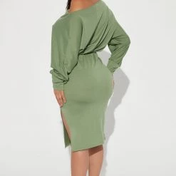 Fashion Nova Madeline Midi Dress - Green -fashion nova dresses Shop 10 18 22Studio2 KJ ON 13 40 50 46 CFD1361L Green 0681 ES