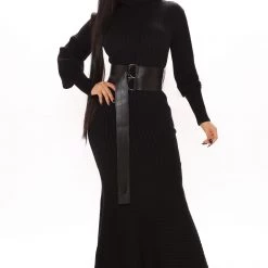 Fashion Nova Jessica Belted Sweater Maxi Dress - Black