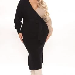 Fashion Nova Mona Colorblock Sweater Midi Dress - Black/combo -fashion nova dresses Shop 10 27 21Studio1 DM RL 12 37 43 10 ID4391FN BlackCombo 6407 PLUS EH