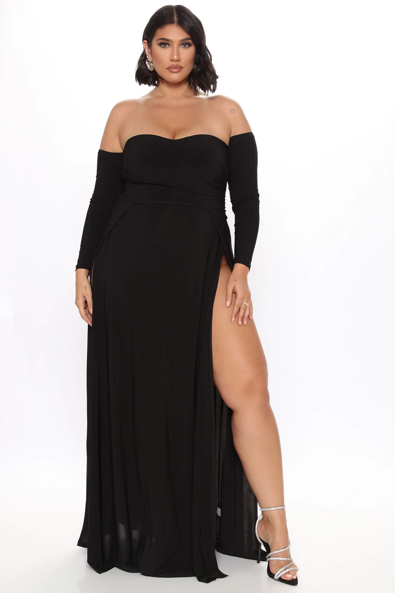 Fashion Nova Elegantly Fab Off Shoulder Maxi Dress - Black 6 Fashion Nova Elegantly Fab Off Shoulder Maxi Dress - Black - Image 4