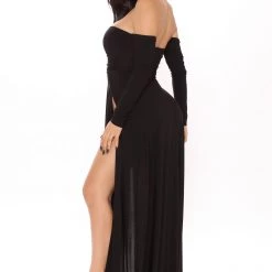 Fashion Nova Elegantly Fab Off Shoulder Maxi Dress - Black 17 Fashion Nova Elegantly Fab Off Shoulder Maxi Dress - Black -fashion nova dresses Shop 11 04 20Studio2 MS SD 14 13 19 37 R9812 Black 2346 JK