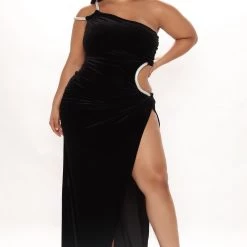 Fashion Nova Forever Known Velvet Gown - Black -fashion nova dresses Shop 11 10 21Studio3 RT KP 10 53 19 1 FNT463 Black 15422 PLUS WG
