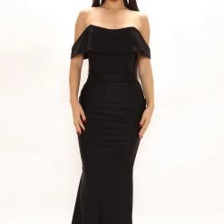 Fashion Nova Get The Glow Maxi Dress - Black
