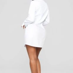 Fashion Nova Friendship Ties Shirt Dress - White 14 Fashion Nova Friendship Ties Shirt Dress - White -fashion nova dresses Shop 11 26 18 Studio 2 14 51 18 DGI1687 White0567 JD JK scaled