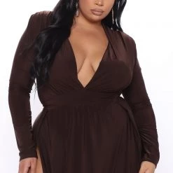 Fashion Nova Spree Dress - Brown -fashion nova dresses Shop 12 14 20Studio3 SN SA 12 05 23 25 5854 Brown PLUS 0596 WG
