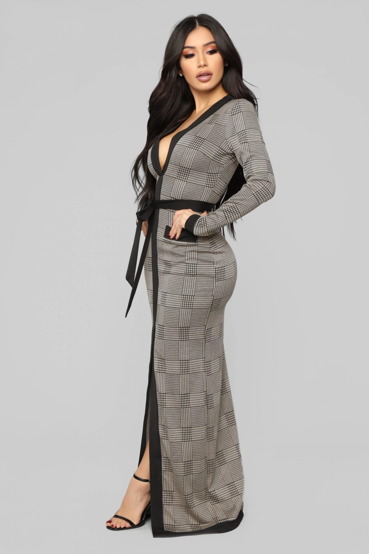 Fashion Nova Cameron Maxi Dress - Taupe/Black 5 Fashion Nova Cameron Maxi Dress - Taupe/Black - Image 3