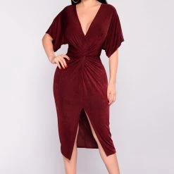 Fashion Nova Full Grown Knot Dress - Burgundy