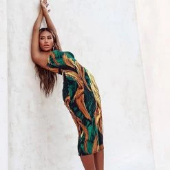 Fashion Nova Fine Arts Sleeveless Midi Dress - Green/combo